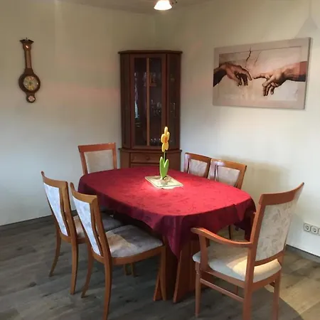 Homestay Zimmerfrei Much